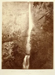 Multnomahfallen, Columbiafloden, Oregon, 2500 fot.