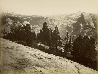 Kupolklipporna, sedda från Sentinel Dome, Yosemite