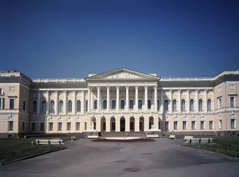 Det gamla Michael-palatset i St. Petersburg, 1819-1825