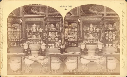 Vy över den kinesiska domstolen, huvudbyggnaden, Centennial Exhibition, Philadelphia