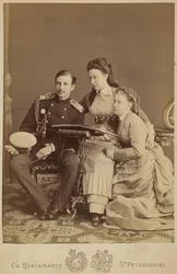 Alexandra Iossifovna av Ryssland (nee prinsessan Alexandra av Saxe Altenburg), Nicholas Constantinovitch av Ryssland och Vera Constantinovna av Ryssland - storhertiginnan Alexandra Iosifovna, storhertig Nicholas Constantinovich och storhertiginnan Vera Con