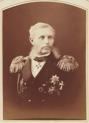 Amiral Grigory Butakov, pere des tactiques navales a vapeur - Porträtt av amiral Grigory Ivanovich Butakov (1820-1882), av Bergamasco, Charles (Karl) (1830-1896). Albumin foto