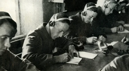 Utbildning i telekommunikation, 1941.