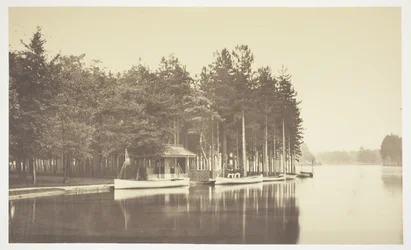 Utan titel, c. 1850. [Båt på en sjö i Bois de Boulogne, en park i Paris].