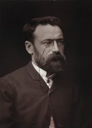 Konstnärligt och biografiskt album, 5:e årgång, Salong 1885; porträtt av den franske målaren Paul Tavernier (1852-1943)