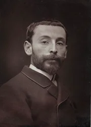 Konstnärligt och biografiskt album, 6:e årg., Salong 1885; porträtt av den franske målaren Alexandre Bloch (1862-1906)