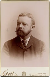 Henry Cabot Lodge (1850-1924), amerikansk senator (albumenfoto)