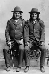 Två månar och amerikansk häst, c.1889