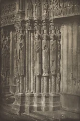 Katedralen i Chartres. Kungaportalens högra dörr, västsidan, 1100-talet