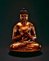 Buddha Vairocana (Dari), Tangdynastin (618-907), tidigt 800-tal (förgylld blybrons)