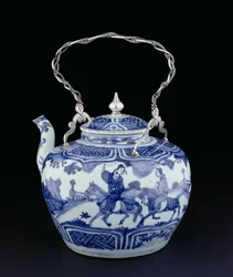 Kinesisk tekanna med europeiskt handtag, övergångsperiod, ca 1640 (porslin med silver)