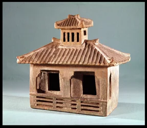 Begravningsmodell av ett hus, Han-dynastin (206 f.Kr.-220 e.Kr.) (terrakotta)