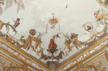 The Grande Singerie, detalj, ca 1735 (väggmålning)