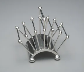 Toastställ, ca 1881 (silverplåt)