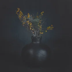 Mörkt blomsterstilleben
