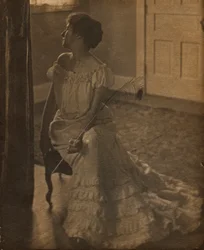 Påfågelfjädern, cirka 1902.