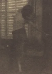 Modell i studio i New York,ca 1915 (foto)