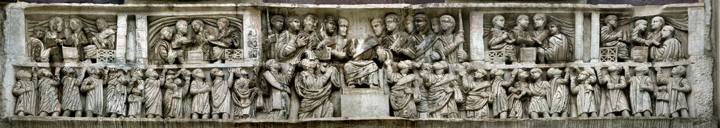 Constantine delar ut pengar till folket Liberalitas. Detalj av Konstantins båge, 312-3