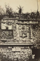 Nunneklostret, Uxmal
