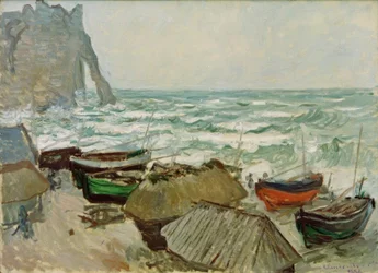 Fiskebåtar på stranden vid Etretat