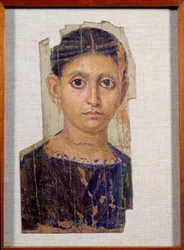 Egyptisk antikvitet: porträtt av kvinnlig mumie på trä. Från Fayoum (Fayum). 3:e århundradet e.Kr. DÄMPA. 0,32x0,18 m Paris, Louvren