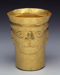 Dubbelsidig kopp, 900-1100 (guld)