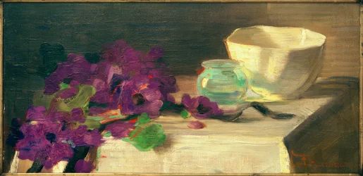Stilleben med anemoner, glasvas och porslinsskål