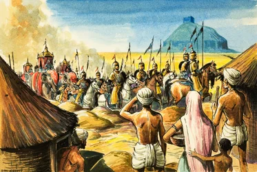 Indiska infödingar ser på när en procession av elefanter och soldater närmar sig ett fort (gouache på papper)