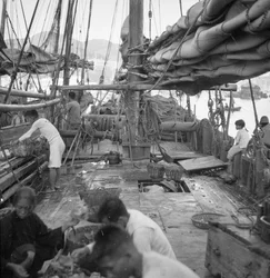 Ombord på en Yeungkong fisher type junk i Aberdeen, Hong Kong.