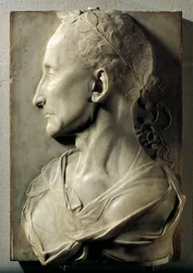 Profil av en Laure-man en gång känd som Jules Cesar. Marmorskulptur tillskriven Desiderio Settignano (1428-1464). 1400-talet. Louvren, Paris