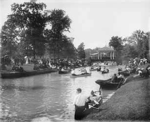 Bandkonsert på Grand Canal, Belle Isle Park, 1903-20