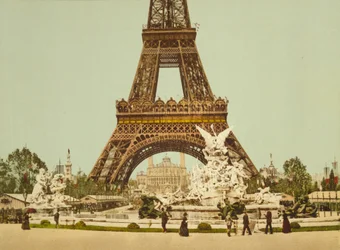 Eiffeltornet och fontänen, Exposition Universelle, Paris, Frankrike, c.1900