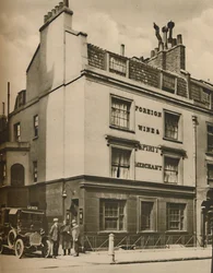 The Running Footman, A Picture of the Old Mayfair, c1935.