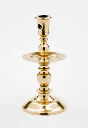 Heemskirk ljusstake, troligen tillverkad i Nederländerna, ca 1590-1640 (mässing)
