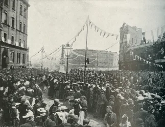 The Royal Procession: The Royal Horse Artillery Passing St. Georges Circus, Borough, 1897