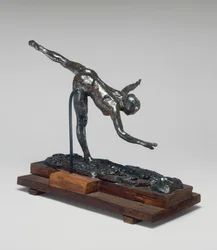 Arabesque över höger ben, höger hand nära marken, vänster arm utsträckt, ca. 18851890.