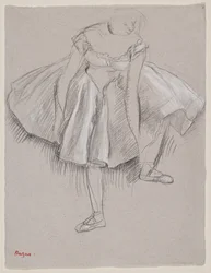 Danseuse rajustant son chausson, tidigt 1880-tal (kol och pastell på papper)