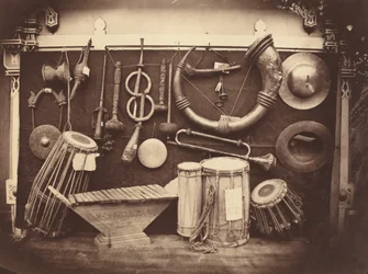 Stilleben med musikinstrument,ca. 1863 (foto)