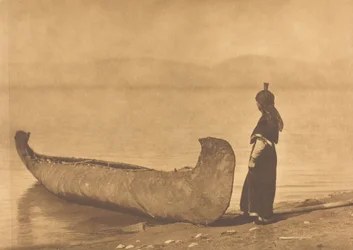 På stranden av sjön - Kutenai, 1910.