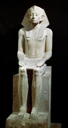 Egyptisk antikvitet: kalkstensstaty av farao Amenemhet (Amenemhat) III. 12:e dynasti. 1910 f.Kr. Från Hawara. Dämpa. 160 cm Kairo, Egyptiska museet