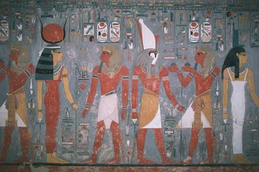 Egypten, Thebe, Luxor, Konungarnas dal, Horemhebs grav, Muralmålning föreställande Horemheb mellan gudinnan Isis och guden Horus, Nya riket, XVIII:e dynastin