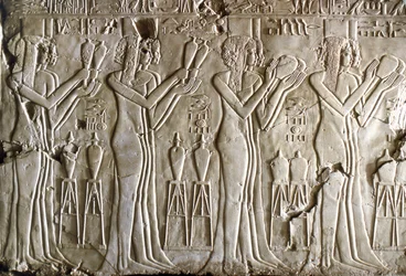Egyptisk antikvitet: unga flickor ger offer. Kheruefs grav (TT 192) (18:e dynastin