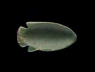 Insidan av en fiskformad skål (glas) (se även 182794)