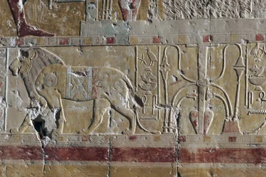 Lejon, relief, mortuarium Hatshepsuts tempel, Deir el-Bahari, Theban Necropolis (UNESCO:s världsarvslista)
