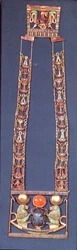 Halsband av den uppgående solen, från Tutankhamons grav (ca 1370-52 f.Kr.) New Kingdom (guld inlagt med halvädelstenar)