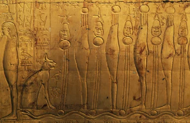 Reliefer på det övre registret på den högra yttre panelen i det andra begravningskapellet, Tutankhamuns skattkammare, Egypten, Egyptisk civilisation, Nya riket, XVIII:e dynastin