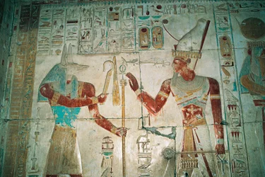 Egypten, Abydos, farao Seti I:s tempel, Osiriskapellet. Detalj, målad relief, Nya riket, XIX:e dynastin