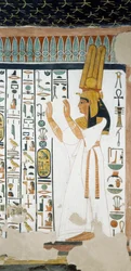 Nefertari framför den första dörren till kungariket Osiris, höjer sina armar i ett tecken på tillbedjan, fresk, gravkammare, Nefertaris grav (QV66), Drottningarnas dal, Thebe. Egyptisk civilisation, Nya kungariket, dynasti XIX.