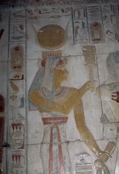 Målad relief föreställande gudinnan Hator, Osiris kapell, Seti I:s tempel