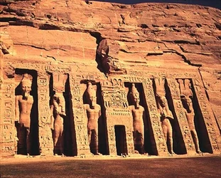 Drottning Nefertaris tempel, även tillägnat Hathor av Abshek och kallat Lilla templet, Nya riket